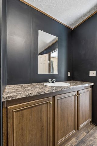 805 Harris Rd, Dickson, TN 37055