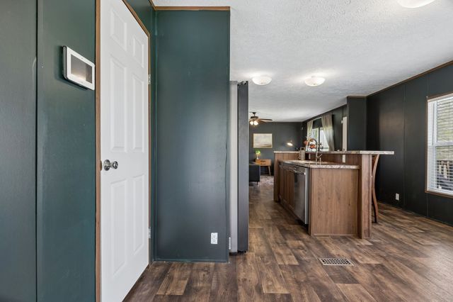805 Harris Rd, Dickson, TN 37055
