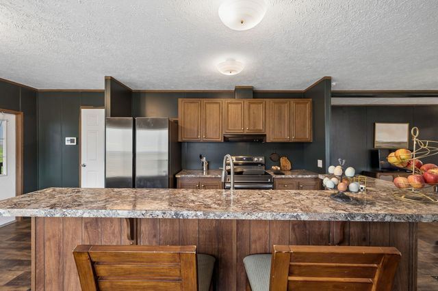 805 Harris Rd, Dickson, TN 37055