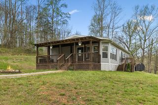 805 Harris Rd, Dickson, TN 37055