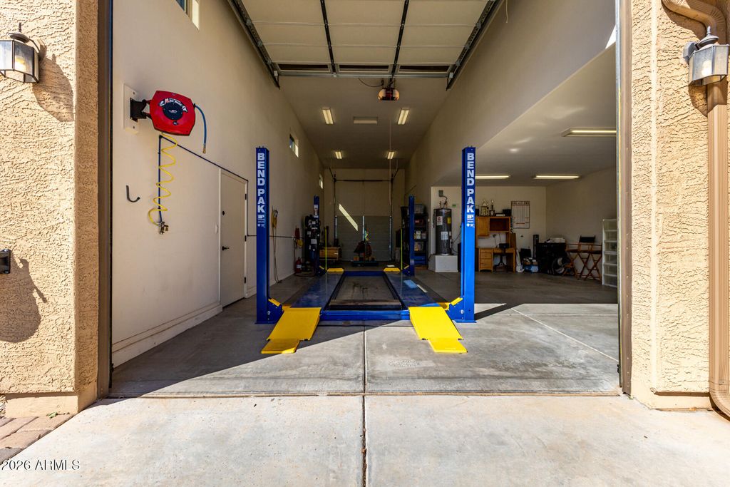 Image 26 of property listing at 12850 N 177TH Drive, Surprise, AZ 85388