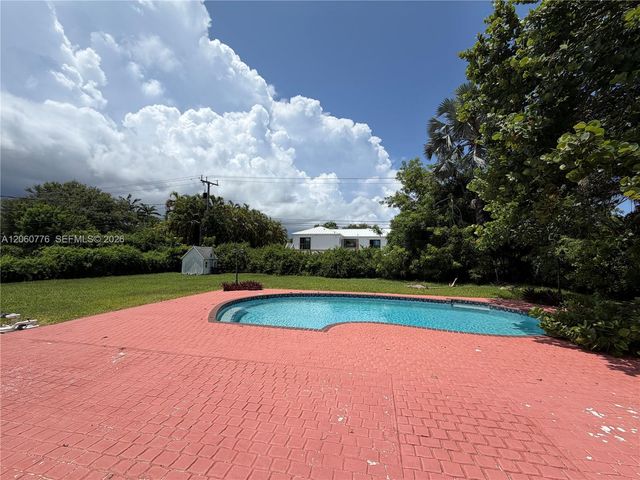 6305 Marlin Dr, Coral Gables, FL 33158