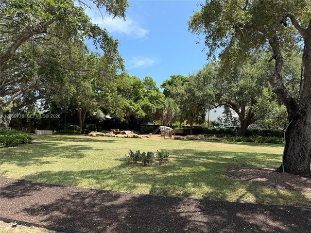 6305 Marlin Dr, Coral Gables, FL 33158