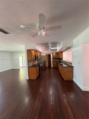 6305 Marlin Dr, Coral Gables, FL 33158