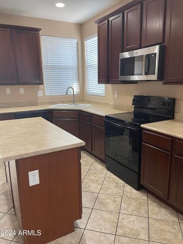 4728 W CARSON Road, Laveen, AZ 85339