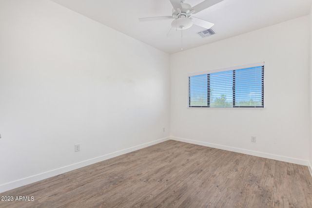 2063 E Lemon Street 2004, Tempe, AZ 85281