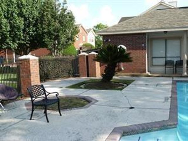 1103 Dulles Avenue 804, Stafford, TX 77477