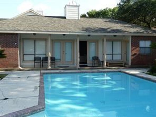 1103 Dulles Avenue 804, Stafford, TX 77477