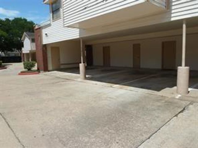 1103 Dulles Avenue 804, Stafford, TX 77477