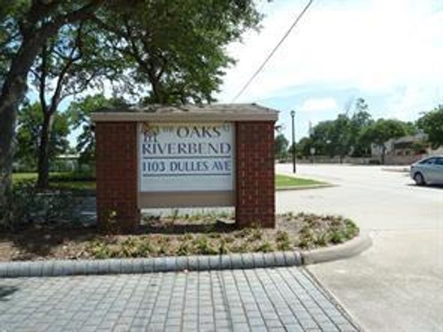 1103 Dulles Avenue 804, Stafford, TX 77477