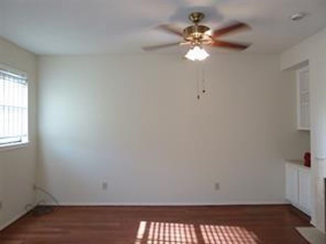 1103 Dulles Avenue 804, Stafford, TX 77477