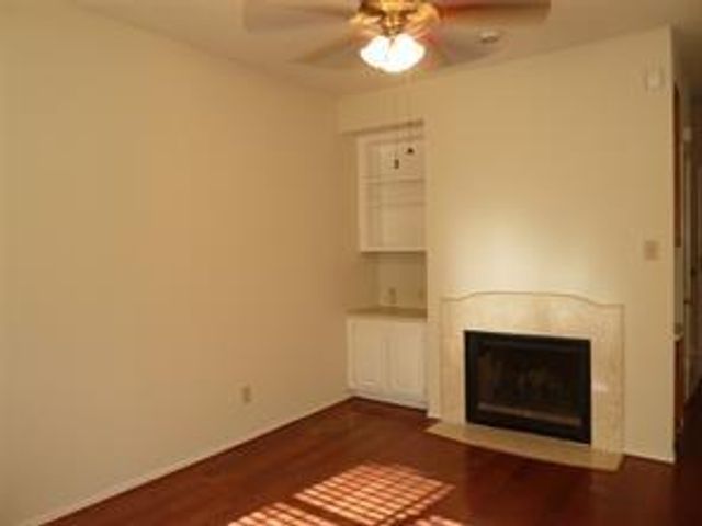 1103 Dulles Avenue 804, Stafford, TX 77477