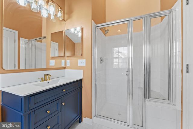 702 ANOOSH CT, Upper Marlboro, MD 20774
