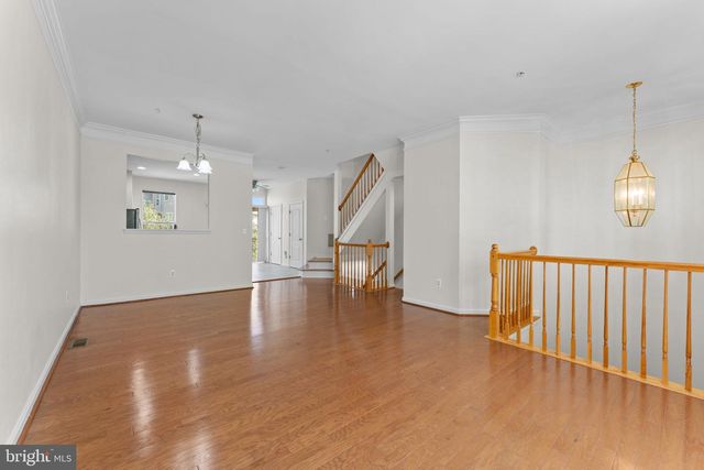 702 ANOOSH CT, Upper Marlboro, MD 20774