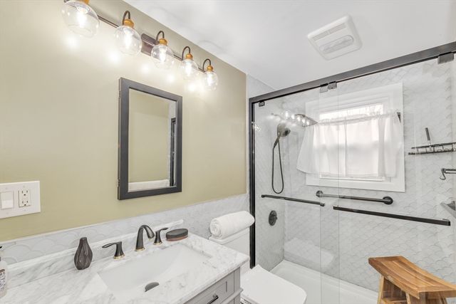 2505 Centre St, Boston, MA 02132