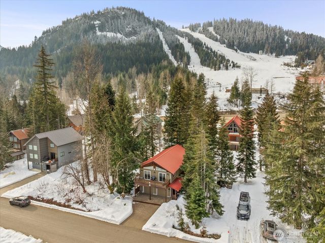 661 E Hyak Drive, Snoqualmie Pass, WA 98068