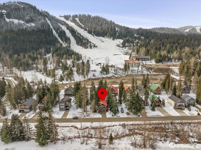 661 E Hyak Drive, Snoqualmie Pass, WA 98068