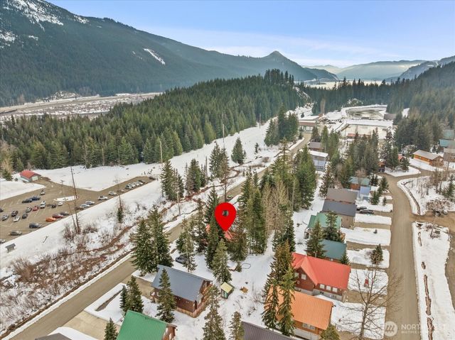 661 E Hyak Drive, Snoqualmie Pass, WA 98068