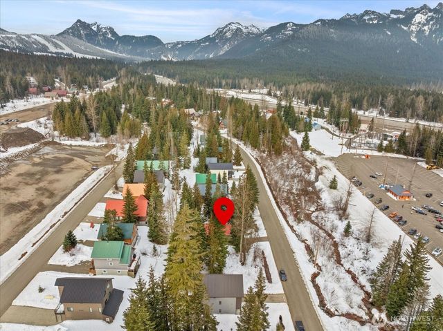 661 E Hyak Drive, Snoqualmie Pass, WA 98068