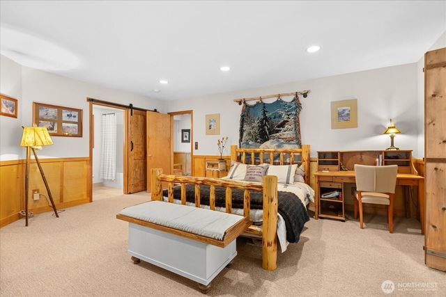 661 E Hyak Drive, Snoqualmie Pass, WA 98068