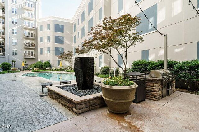 222 Glenwood Avenue 513, Raleigh, NC 27603