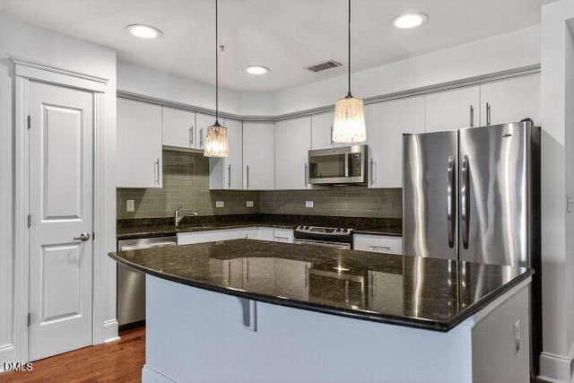 222 Glenwood Avenue 513, Raleigh, NC 27603