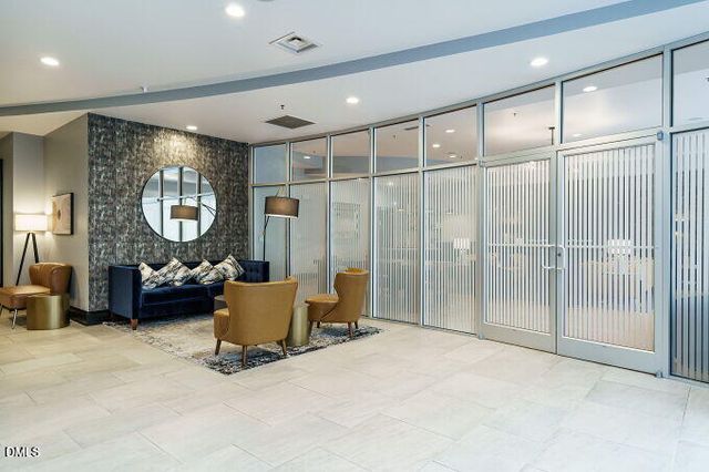 222 Glenwood Avenue 513, Raleigh, NC 27603