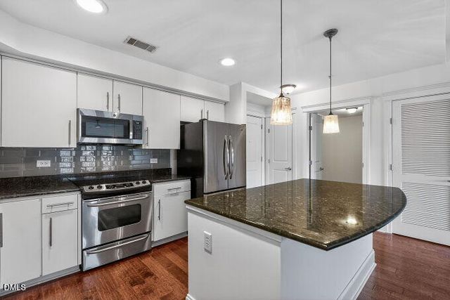 222 Glenwood Avenue 513, Raleigh, NC 27603