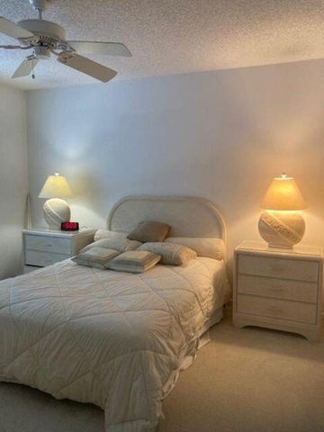 300 N A1a 402i, Jupiter, FL 33477