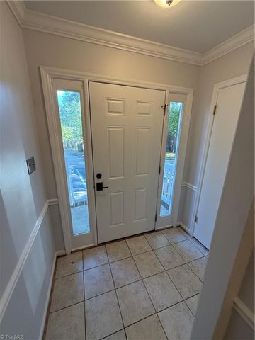 2000 Ridge Brook Court, Winston-salem, NC 27127