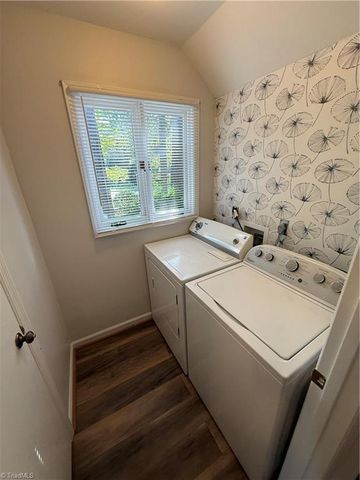 2000 Ridge Brook Court, Winston-salem, NC 27127