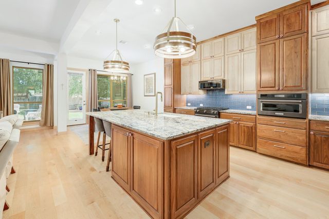 208 Escarpment WAY, Cedar Park, TX 78613