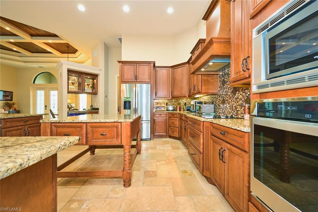 Image 13 of property listing at 4801 SW 24th AVE, Cape Coral, FL 33914