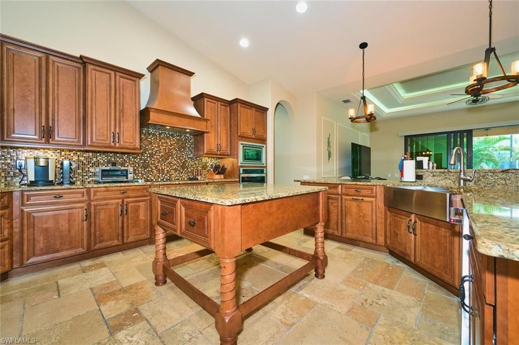 Image 16 of property listing at 4801 SW 24th AVE, Cape Coral, FL 33914