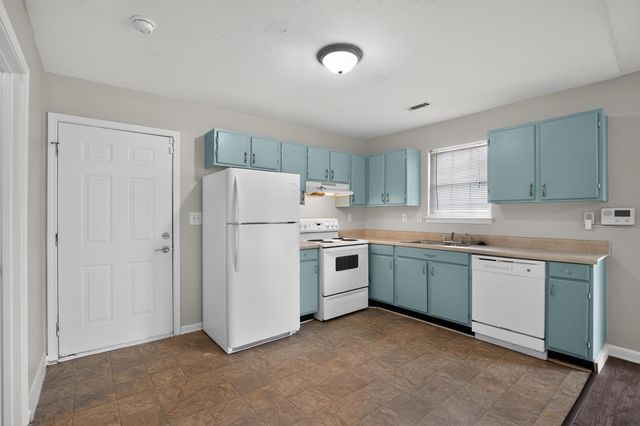 1841 Tamara Way, Spartanburg, SC 29301