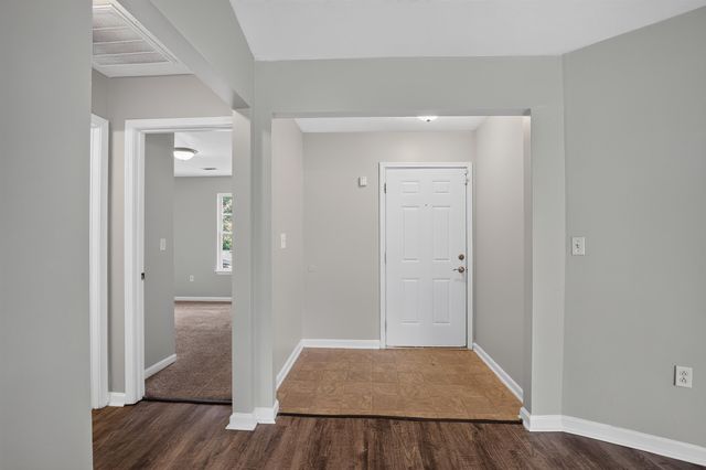 1841 Tamara Way, Spartanburg, SC 29301