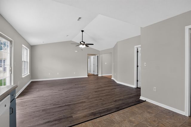 1841 Tamara Way, Spartanburg, SC 29301