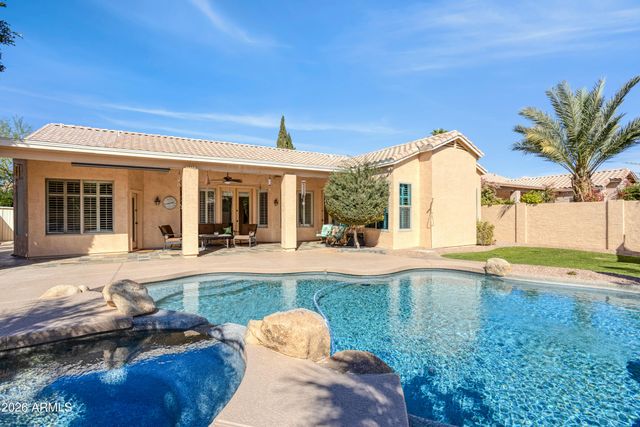 1847 W BLUEBIRD Drive, Chandler, AZ 85286