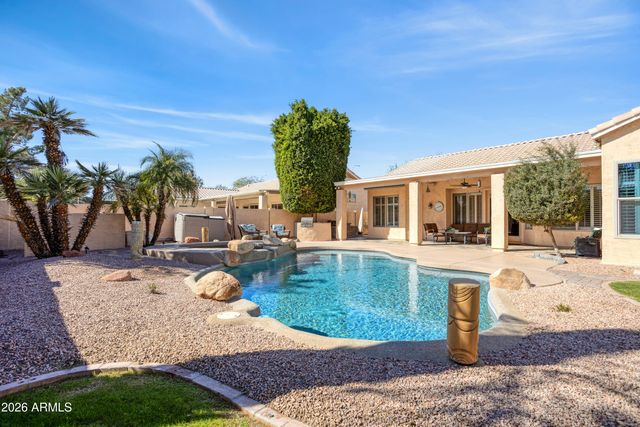 1847 W BLUEBIRD Drive, Chandler, AZ 85286