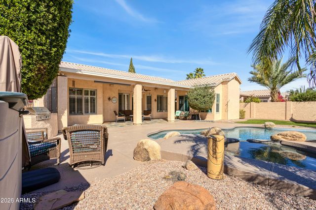 1847 W BLUEBIRD Drive, Chandler, AZ 85286