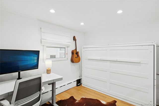 11 Shell Road, Hampton Bays, NY 11946