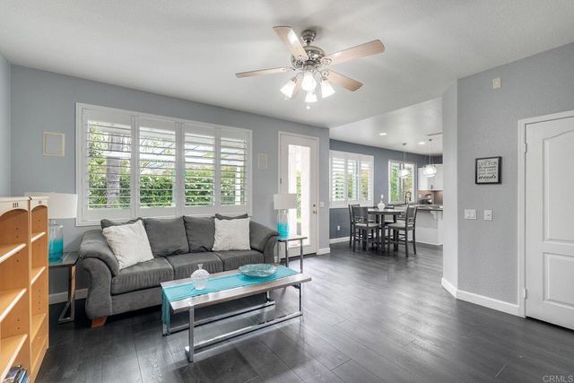 110 Brava Place, Escondido, CA 92026