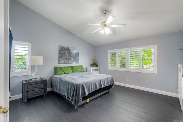 110 Brava Place, Escondido, CA 92026