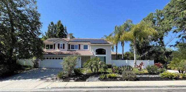 110 Brava Place, Escondido, CA 92026