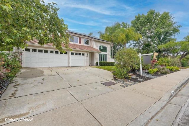 110 Brava Place, Escondido, CA 92026