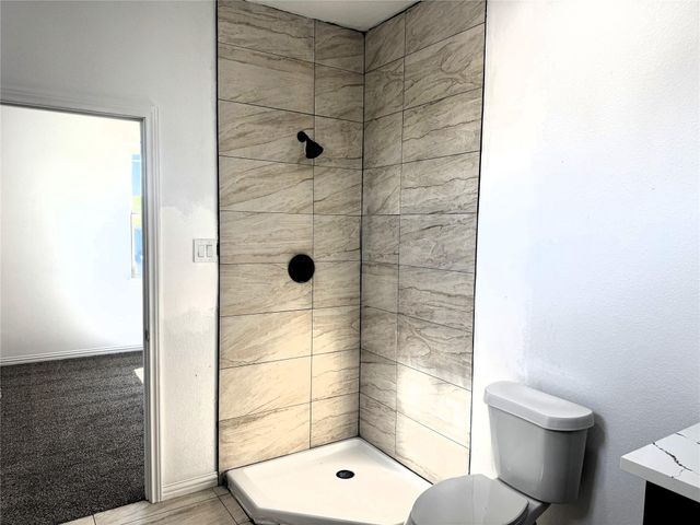 818 Road 5607, Cleveland, TX 77327