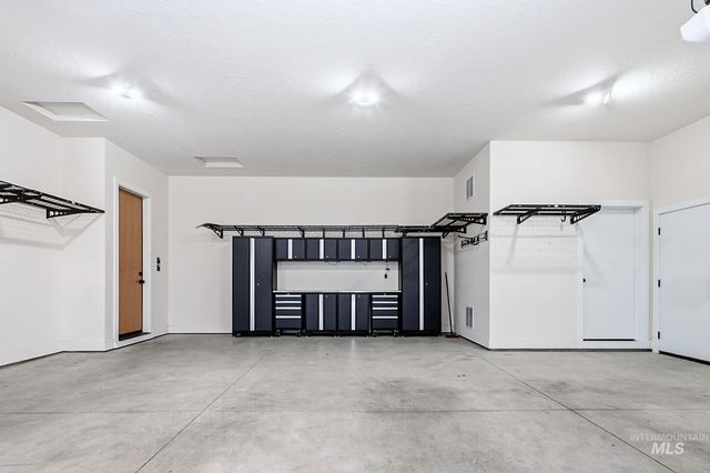 1849 E Garden Brook Drive, Eagle, ID 83616