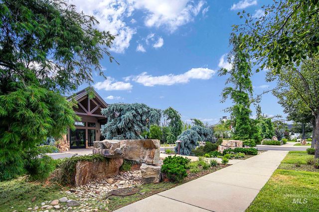 1849 E Garden Brook Drive, Eagle, ID 83616