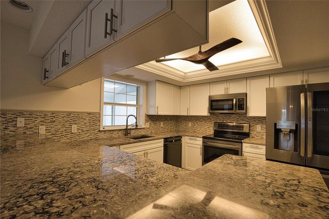 916 BAYSHORE DRIVE, Englewood, FL 34223