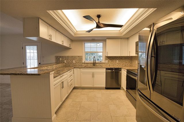 916 BAYSHORE DRIVE, Englewood, FL 34223
